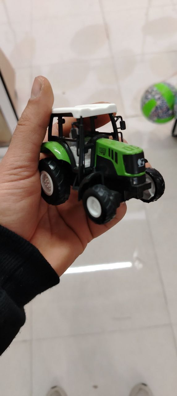 ماکت ماشین تراکتور مزرعه