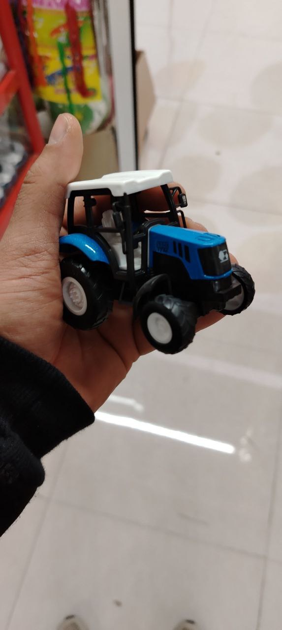 ماکت ماشین تراکتور مزرعه