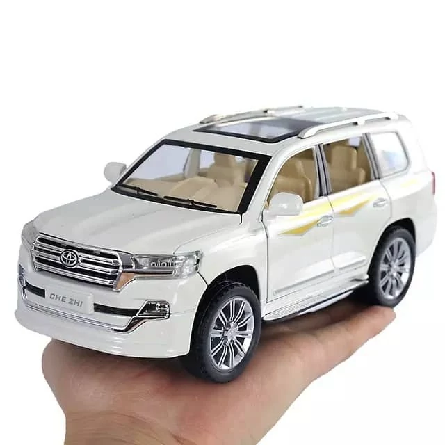 تویوتا لنکروز فلزی دودزا