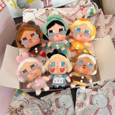 عروسک کرای بیبی بلایند باکس وارداتی (اورجینال پاپ مارت)