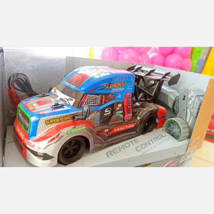 اسباب بازی کامیون سرعتی کنترل شارژی کلاسیک